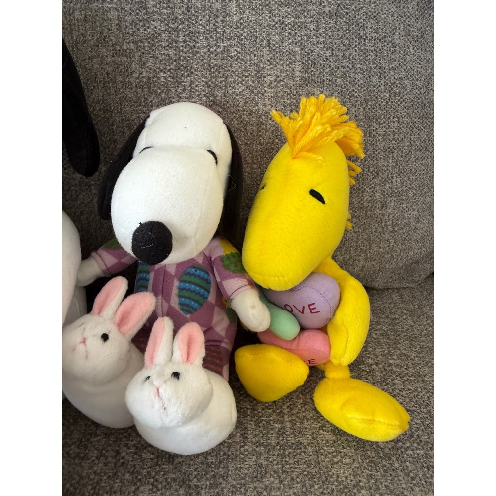 Peanuts Snoopy Woodstock Easter Plush Lot 5pc Bunny Ears Egg Pajamas Hearts - Picture 4 of 7